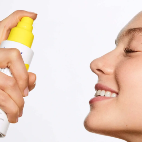 (Re)setting Refreshing Mist SPF 40